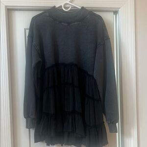 We the Free ~ loose fitting heavy cotton sweatshirt with ruffle bottom